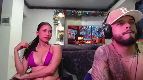 hornygirl_20000 online show from 12, 4, 2026