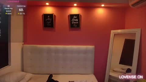 Snapshot of hornyhousekeeper_ chatting on 18, 1, 2025 Valentina online show from 18, 1, 2025