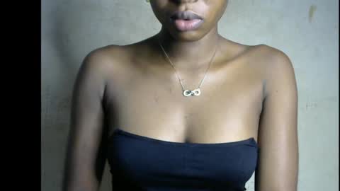 Snapshot of hornyslut_xx chatting on 20, 6, 2026 Bella online show from 20, 6, 2026