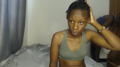 Snapshot of hornysouls01 chatting on 21, 10, 2025 hornysouls01 online show from 21, 10, 2025