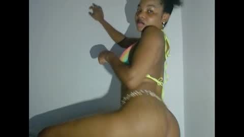 Snapshot of hornyxbum chatting on 11, 3, 2025 hornyxbum online show from 11, 3, 2025