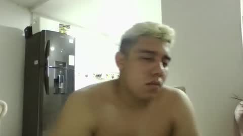 Snapshot of hot2512 chatting on 9, 1, 2026 hot2512 online show from 9, 1, 2026