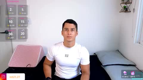 Snapshot of hot69temptation chatting on 11, 9, 2025 Marcus Tatti online show from 11, 9, 2025