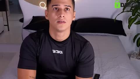 Snapshot of hot69temptation chatting on 8, 4, 2026 Marcus Tatti online show from 8, 4, 2026