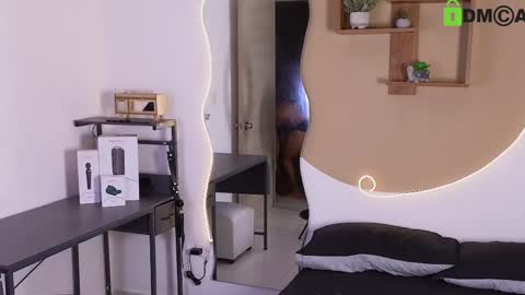 Snapshot of hot69temptation chatting on 8, 5, 2026 Marcus Tatti online show from 8, 5, 2026