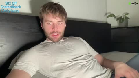 Snapshot of hot8pack01 chatting on 10, 3, 2025 Edward aka Wolf online show from 10, 3, 2025