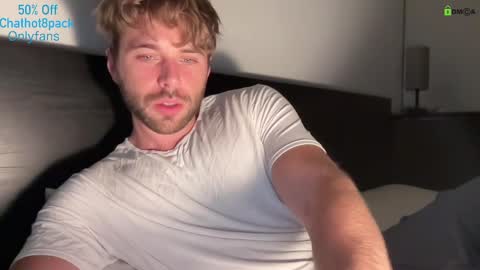 Snapshot of hot8pack01 chatting on 7, 10, 2025 Edward aka Wolf online show from 7, 10, 2025