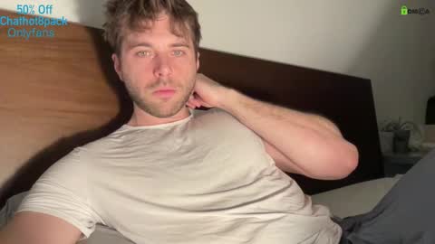 Snapshot of hot8pack01 chatting on 3, 3, 2026 Edward aka Wolf online show from 3, 3, 2026