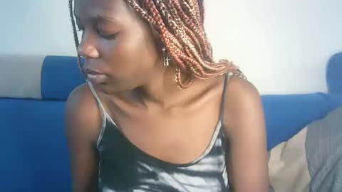 Snapshot of hot_berry2003 chatting on 24, 2, 2025 Millie online show from 24, 2, 2025