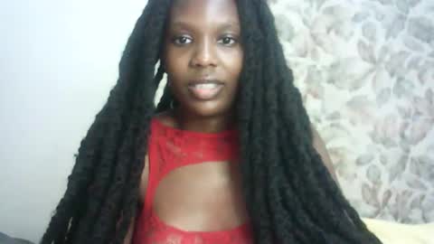 Snapshot of hot_berry2003 chatting on 13, 10, 2025 Millie online show from 13, 10, 2025