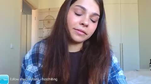 LiluCaroline online show from 30, 3, 2026