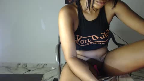 Snapshot of hot_chocoxxxx chatting on 25, 1, 2025 sonia mis choco online show from 25, 1, 2025