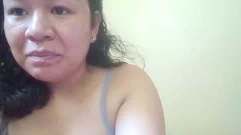 Snapshot of hot_emma1112 chatting on 21, 5, 2026 hot_emma1112 online show from 21, 5, 2026