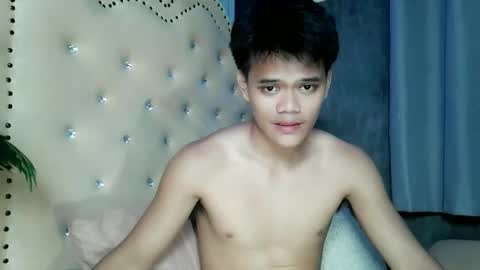 hot_fucker_ online show from 4, 4, 2026