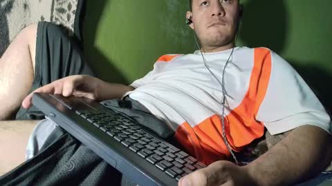 Snapshot of hot_guy36 chatting on 27, 3, 2026 hot_guy36 online show from 27, 3, 2026