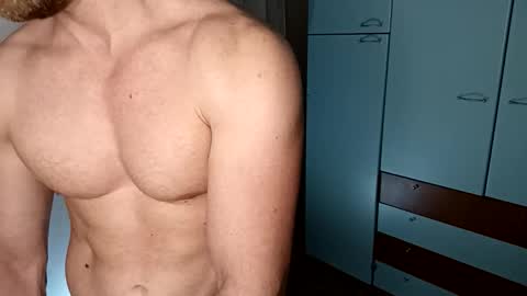 Snapshot of hot_italianboy chatting on 27, 5, 2026 hot_italianboy online show from 27, 5, 2026