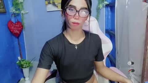 Snapshot of hot_khianna chatting on 5, 3, 2026 Khianna online show from 5, 3, 2026