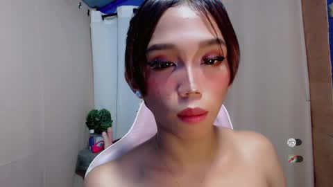 Snapshot of hot_khianna chatting on 1, 5, 2026 Khianna online show from 1, 5, 2026