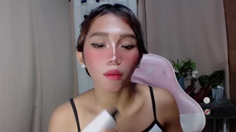 Snapshot of hot_khianna chatting on 4, 5, 2026 Khianna online show from 4, 5, 2026
