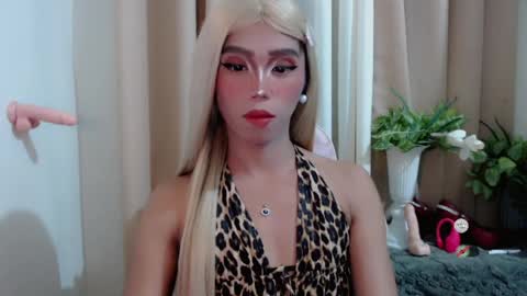 Snapshot of hot_khianna chatting on 24, 5, 2026 Khianna online show from 24, 5, 2026