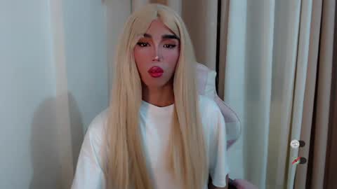 Khianna online show from 5, 7, 2026