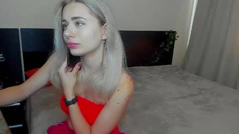 Snapshot of hot_kittie_hot chatting on 9, 7, 2026 hot_kittie_hot online show from 9, 7, 2026