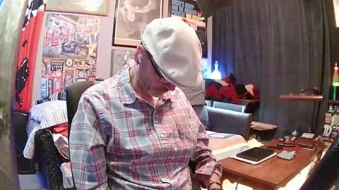 Snapshot of hot_krispy_kreme chatting on 3, 5, 2026 hot_krispy_kreme online show from 3, 5, 2026