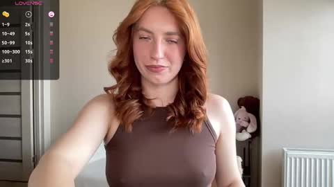 Snapshot of hot_lliinns chatting on 30, 4, 2026 Lina online show from 30, 4, 2026
