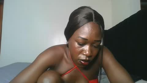 Hot petite online show from 5, 4, 2026