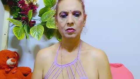 Snapshot of hot_queen58 chatting on 19, 7, 2026 hot queen online show from 19, 7, 2026