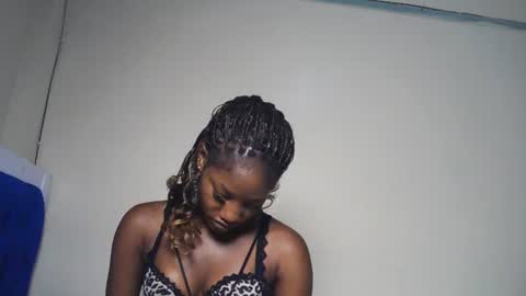 Snapshot of hot_sexxxy_girl chatting on 22, 7, 2026 Milly online show from 22, 7, 2026