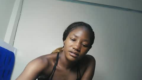 Snapshot of hot_sexxxy_girl chatting on 27, 7, 2026 Milly online show from 27, 7, 2026