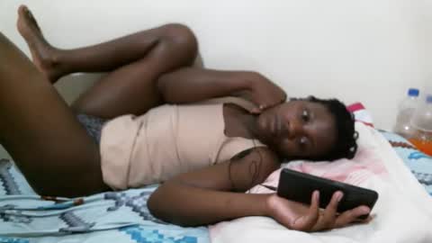 hot_shannia online show from 5, 11, 2025