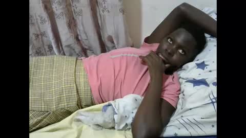 Snapshot of hot_shawrry chatting on 4, 3, 2025 hot_shawrry online show from 4, 3, 2025