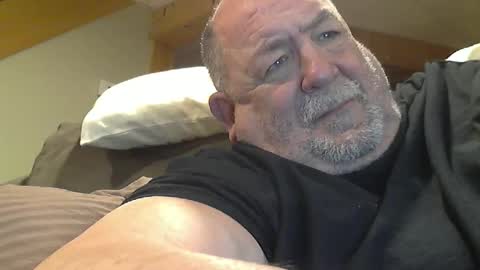 Snapshot of hotandhornyxxx1 chatting on 2, 5, 2026 Hot and Horny online show from 2, 5, 2026