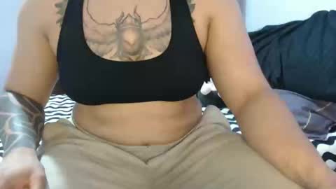 Hot and PowerHOPE U MISS ME online show from 10, 1, 2025