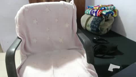 Hot and PowerHOPE U MISS ME online show from 2, 12, 2025