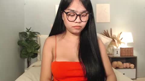 Snapshot of hotasian_gabby69 chatting on 30, 5, 2026 hotasian_gabby69 online show from 30, 5, 2026