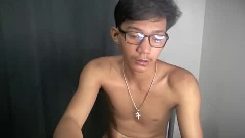 Snapshot of hotasian_jerome chatting on 7, 3, 2026 hotasian_jerome online show from 7, 3, 2026