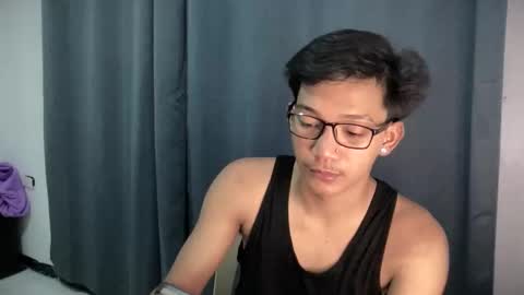 Snapshot of hotasian_jerome chatting on 5, 4, 2026 hotasian_jerome online show from 5, 4, 2026
