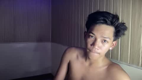 Snapshot of hotasian_jerome chatting on 28, 4, 2026 hotasian_jerome online show from 28, 4, 2026