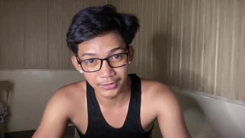 Snapshot of hotasian_jerome chatting on 8, 5, 2026 hotasian_jerome online show from 8, 5, 2026