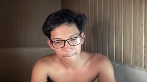 Snapshot of hotasian_jerome chatting on 10, 5, 2026 hotasian_jerome online show from 10, 5, 2026