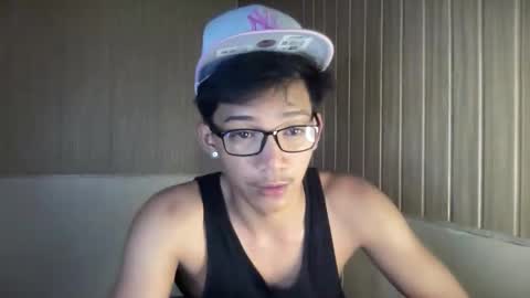 Snapshot of hotasian_jerome chatting on 12, 5, 2026 hotasian_jerome online show from 12, 5, 2026