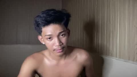 Snapshot of hotasian_jerome chatting on 17, 5, 2026 hotasian_jerome online show from 17, 5, 2026