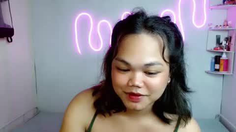 Snapshot of hotbabe_rica chatting on 15, 12, 2025 Ricaa online show from 15, 12, 2025
