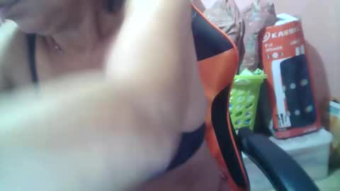 Snapshot of hotbetty_45 chatting on 3, 1, 2025 hotbetty_45 online show from 3, 1, 2025