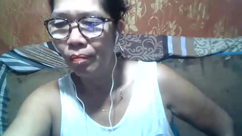 Snapshot of hotbetty_45 chatting on 27, 10, 2025 hotbetty_45 online show from 27, 10, 2025