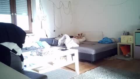 Betty Bellucci online show from 4, 12, 2025