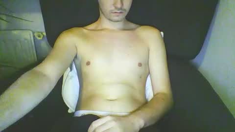 Snapshot of hotdutchtwink22 chatting on 10, 10, 2025 Hotdutchtwink22 online show from 10, 10, 2025
